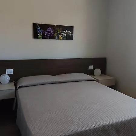 Villa Stefania Bed&Breakfast-3